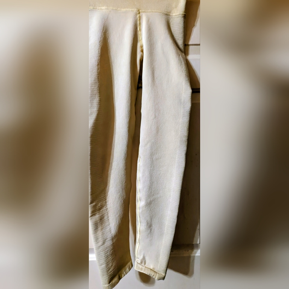 OFFLINE By Aerie Ribbed Texture Compression Leggings 🩷💚🩷 - Picture 3 of 8